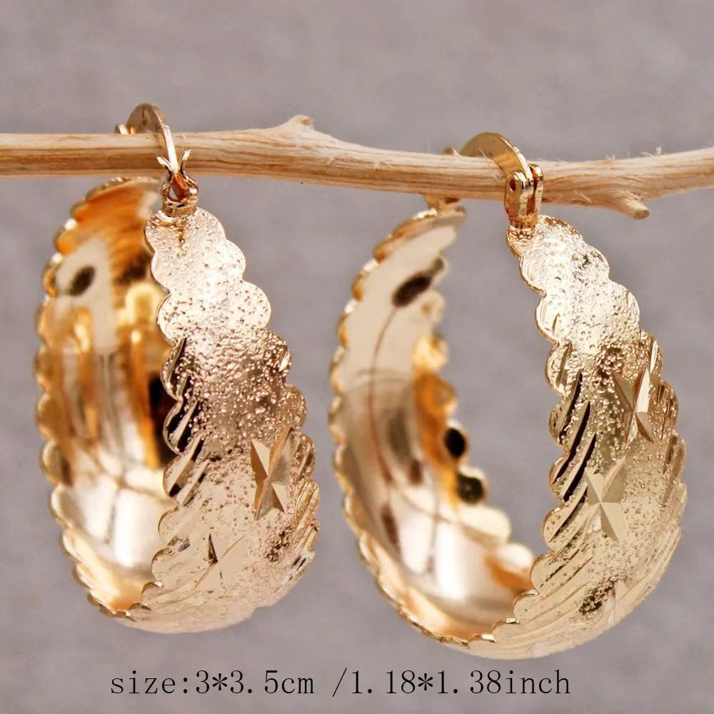 Copper Material Graceful Personality Simple Earrings