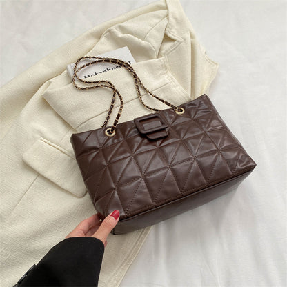 Trendy Chic Chanel-style bags