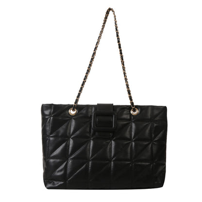 Trendy Chic Chanel-style bags